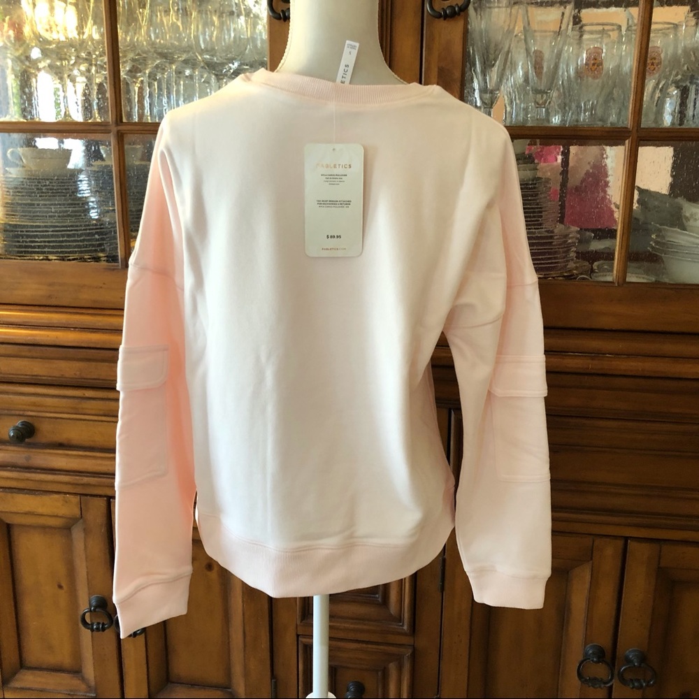NWT Fabletics Nyla cargo pullover - Picture 2 of 4
